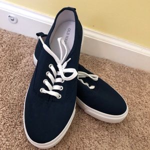 navy shoes